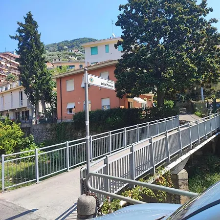 Free Parking Un Angolo Di Sole A Marebu! Appartement *