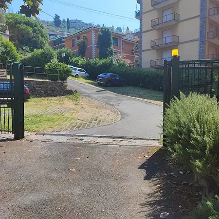 Free Parking Un Angolo Di Sole A Marebu! Apartamento